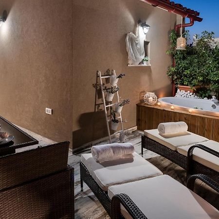 Castello Luxury Residence With Private Jacuzzi Chania  Bagian luar foto